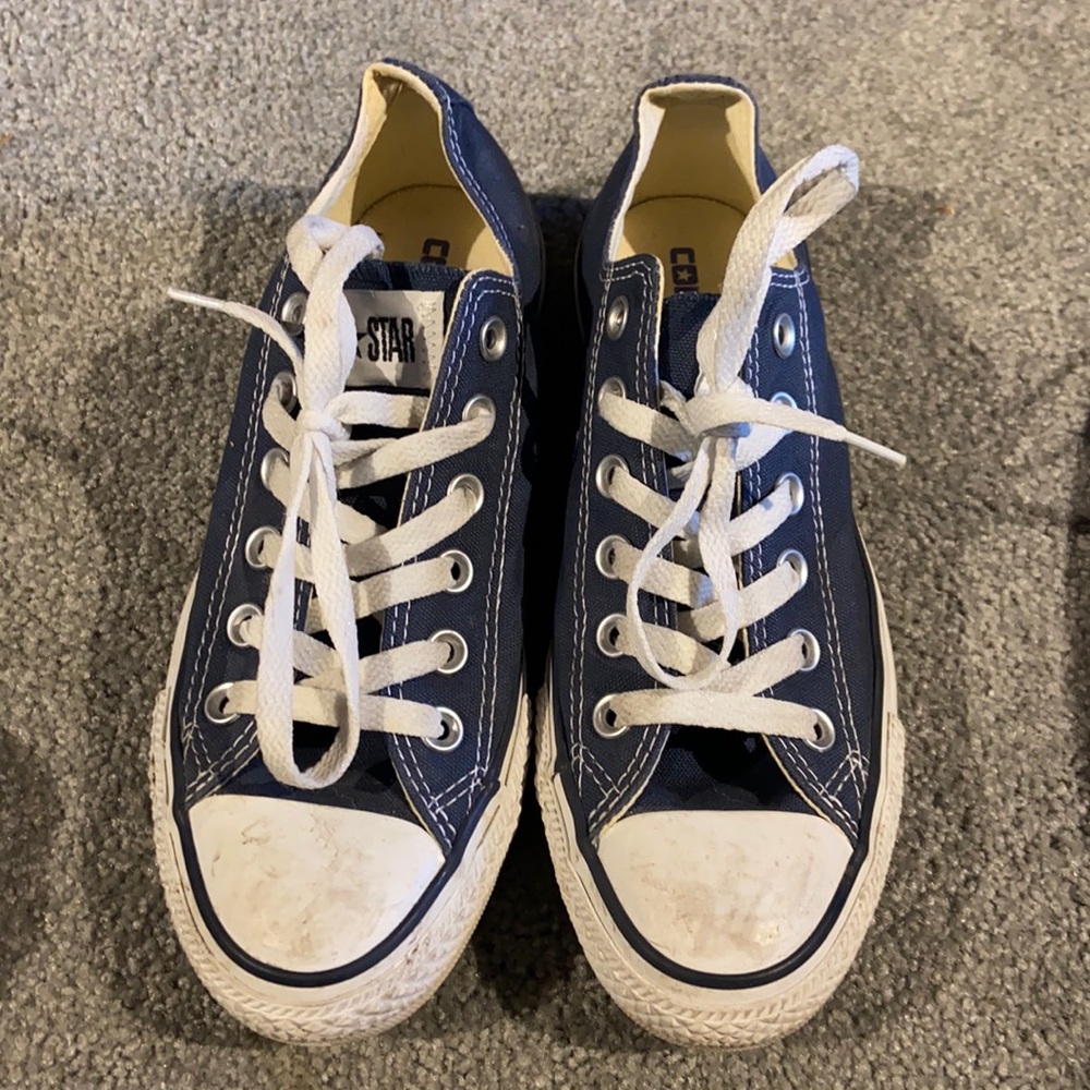 Navy Blue Converse - size 7 women’s // size 5 men’s